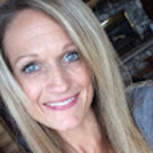 Meet your Posher, Kelli